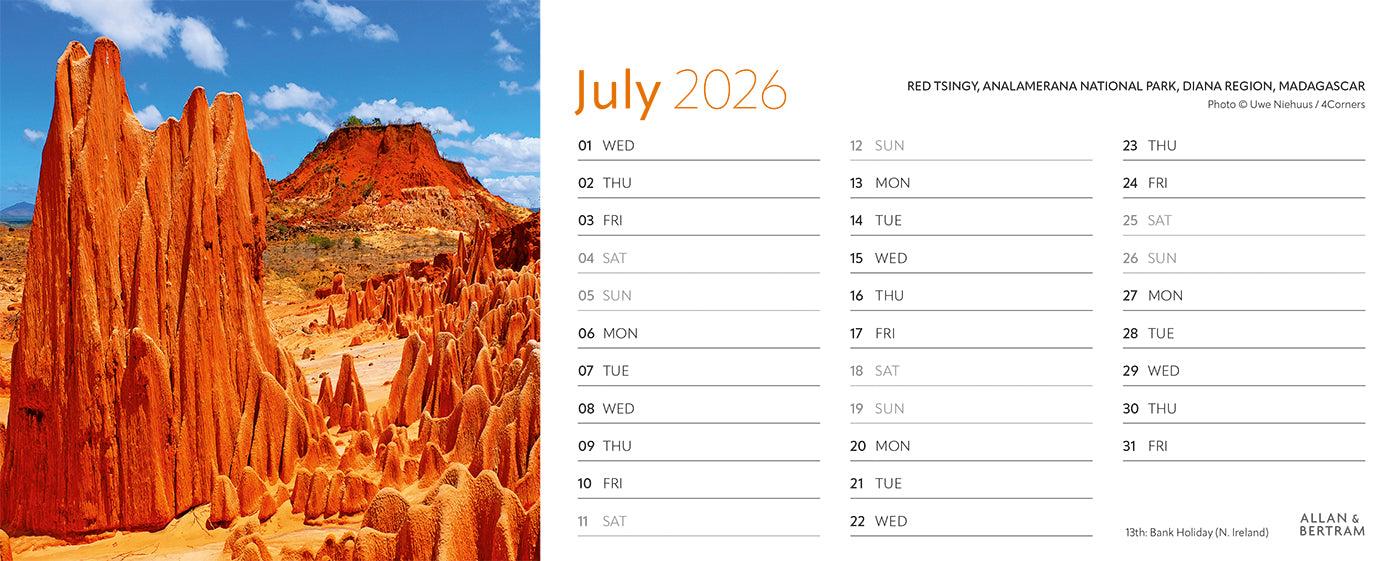 Earth Live Desk Calendar