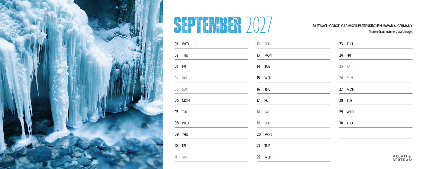 Earth Live Desk Calendar